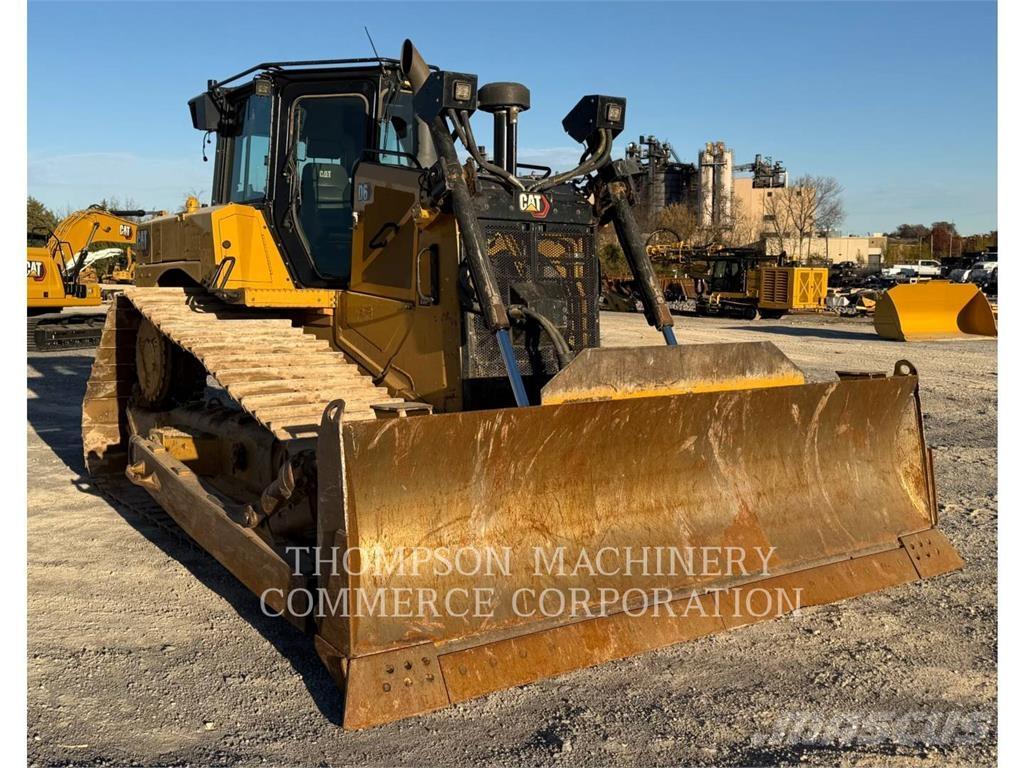CAT D6-20 Crawler dozers