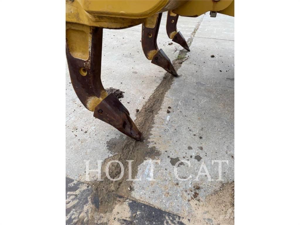 CAT D6 3D Crawler dozers