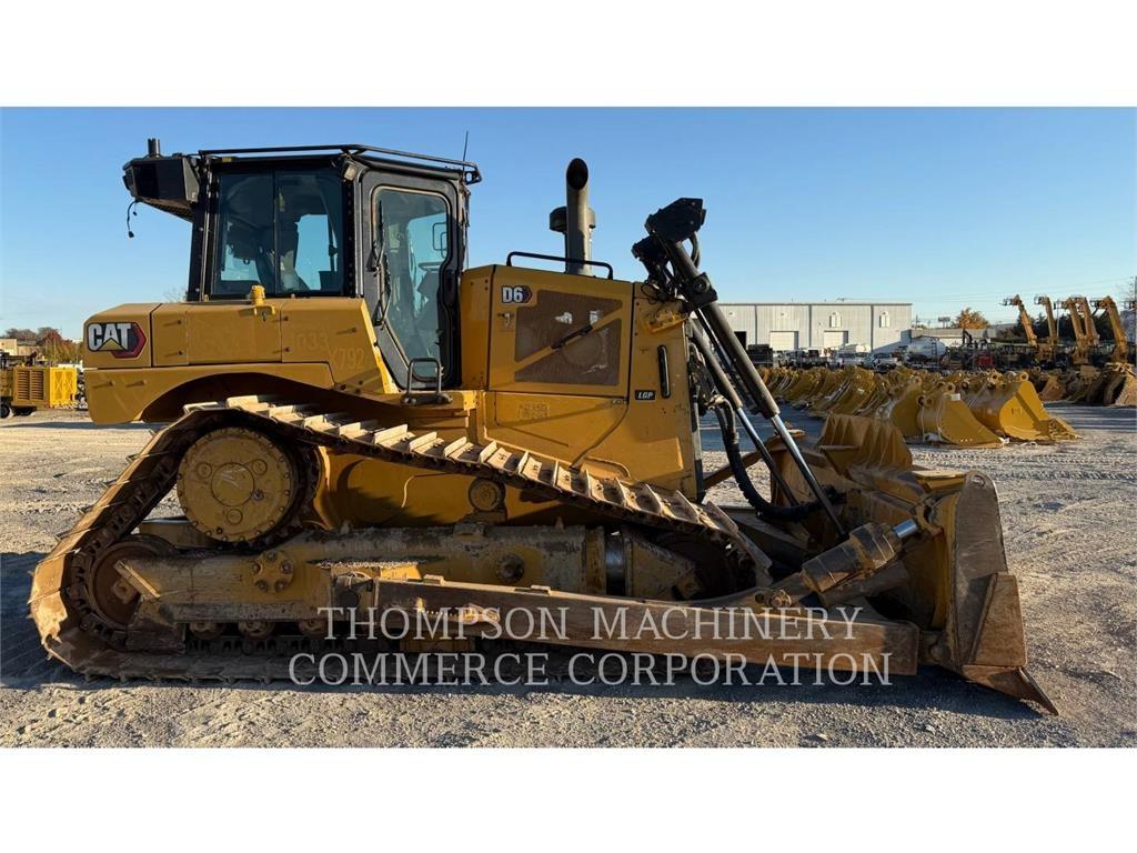 CAT D6 LGP Crawler dozers