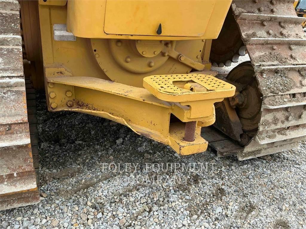 CAT D6NXL Crawler dozers
