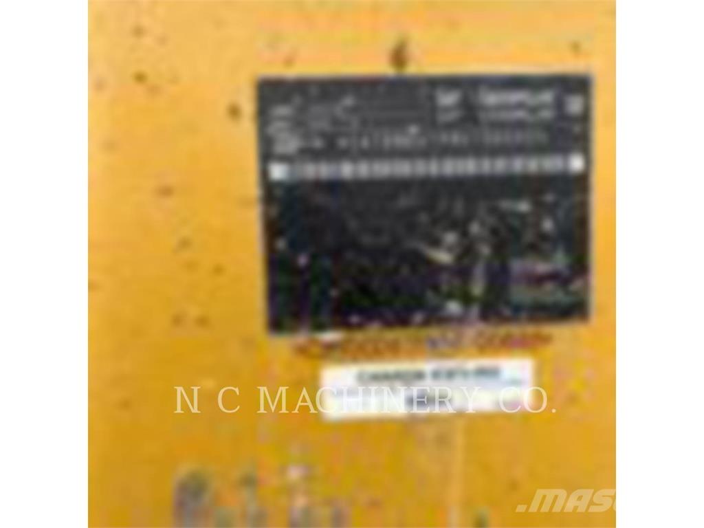 CAT D6T LGPVP Crawler dozers