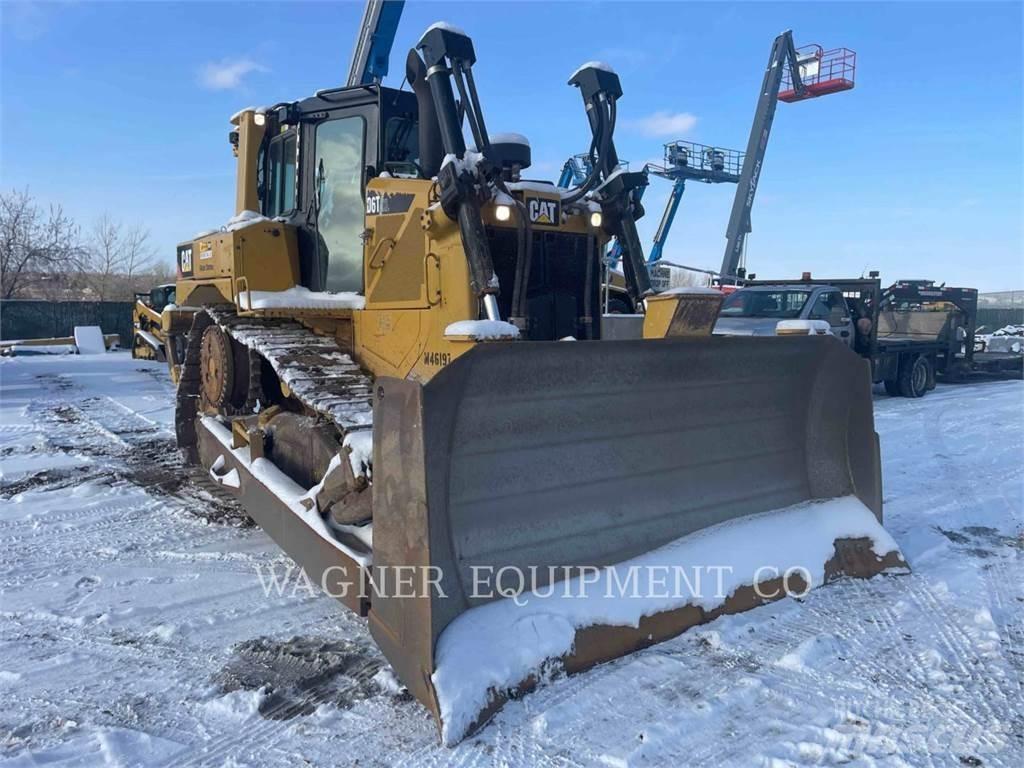 CAT D6T XL Crawler dozers
