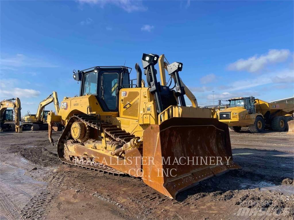 CAT D7 Crawler dozers
