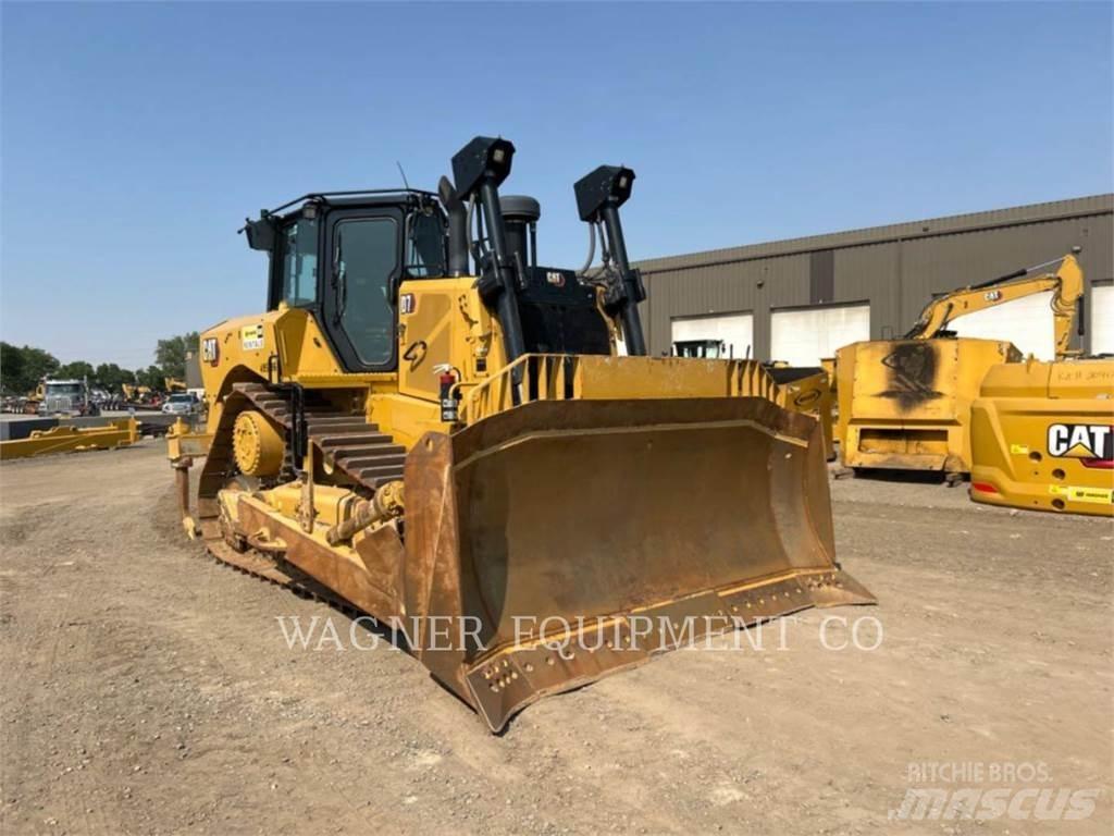 CAT D7 Crawler dozers