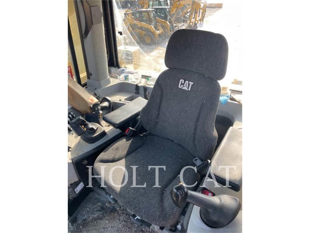 CAT D8 Crawler dozers