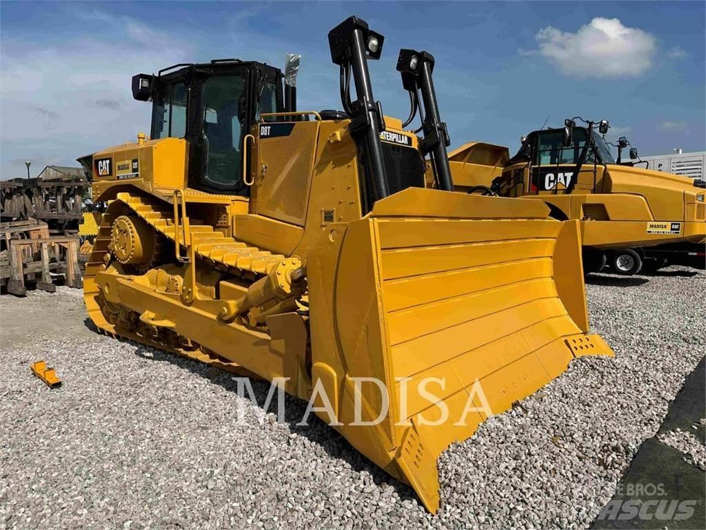 CAT D8T Crawler dozers