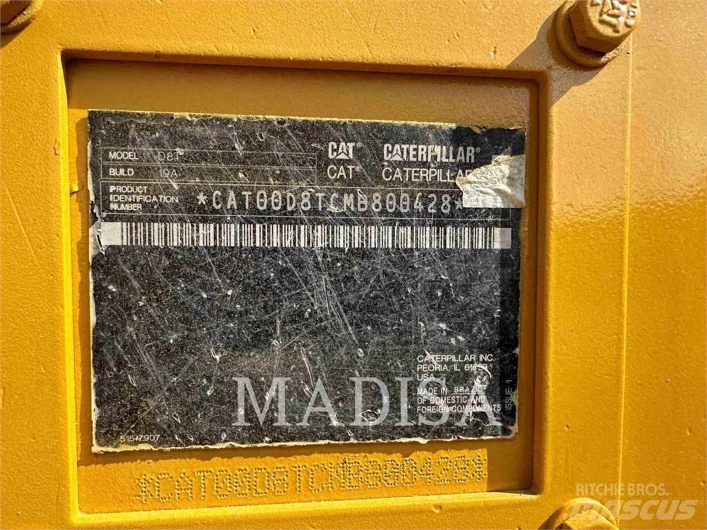 CAT D8T Crawler dozers