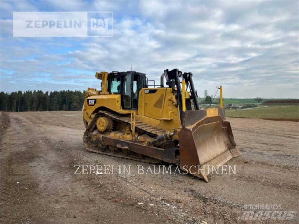 CAT D8T Crawler dozers