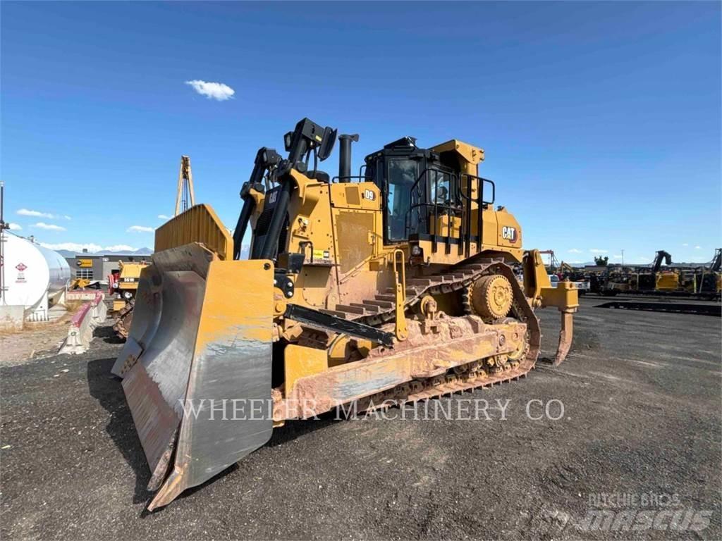 CAT D9 Crawler dozers