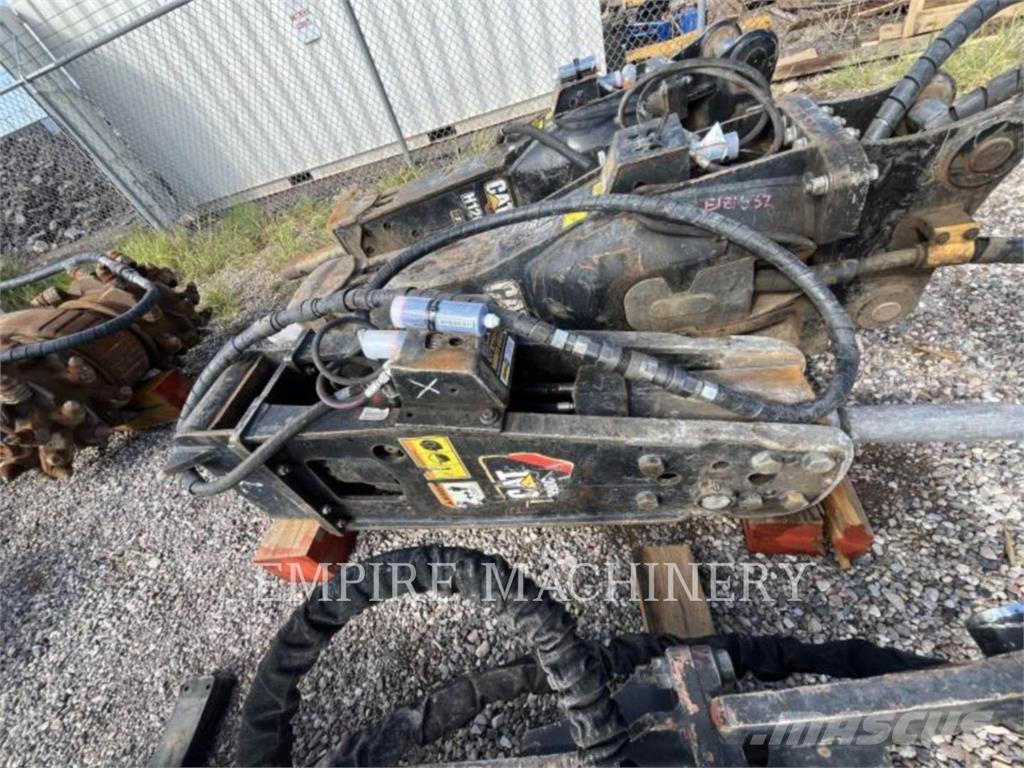 CAT H90C Forks