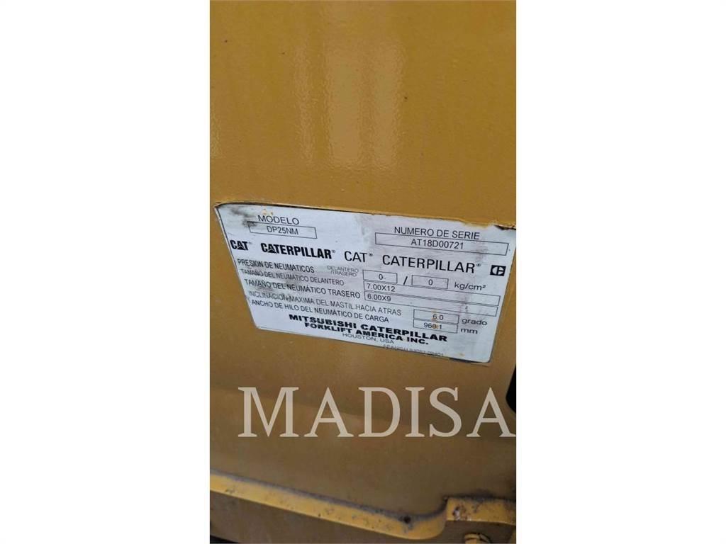 CAT LIFT TRUCKS DP25NM5 Diesel trucks