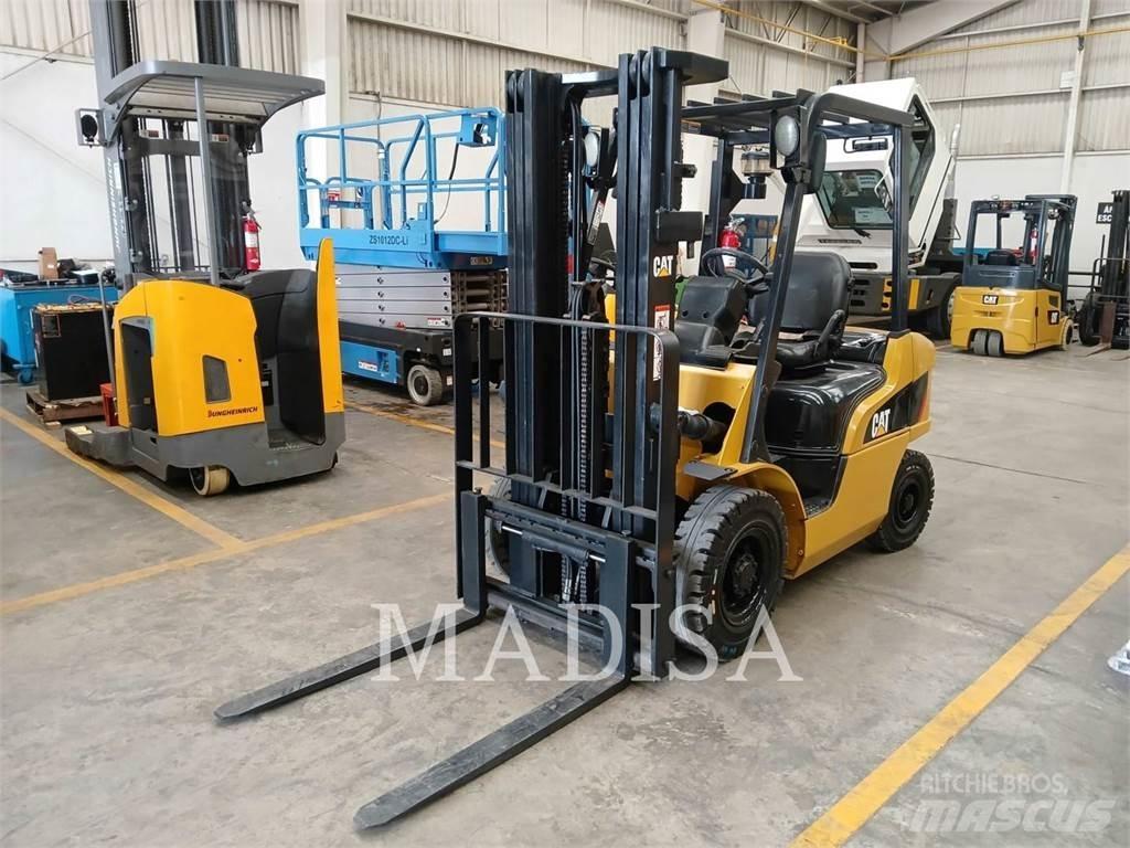 CAT LIFT TRUCKS DP25NM5 Other