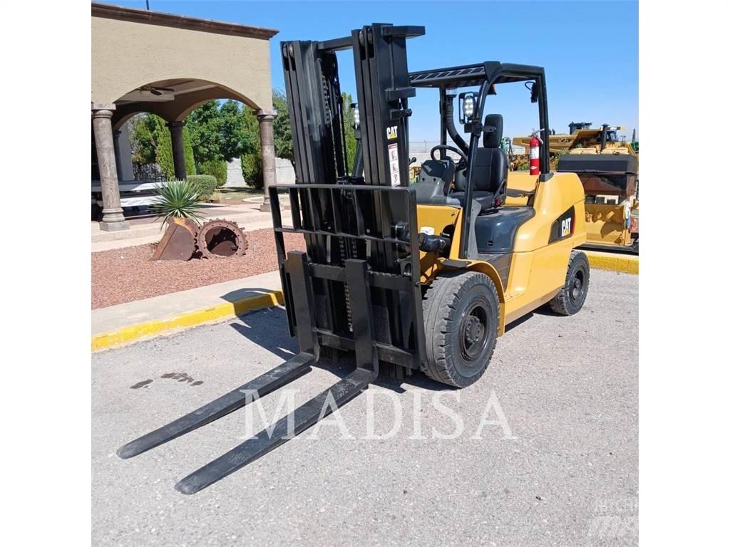 CAT LIFT TRUCKS DP50NM1 Diesel trucks