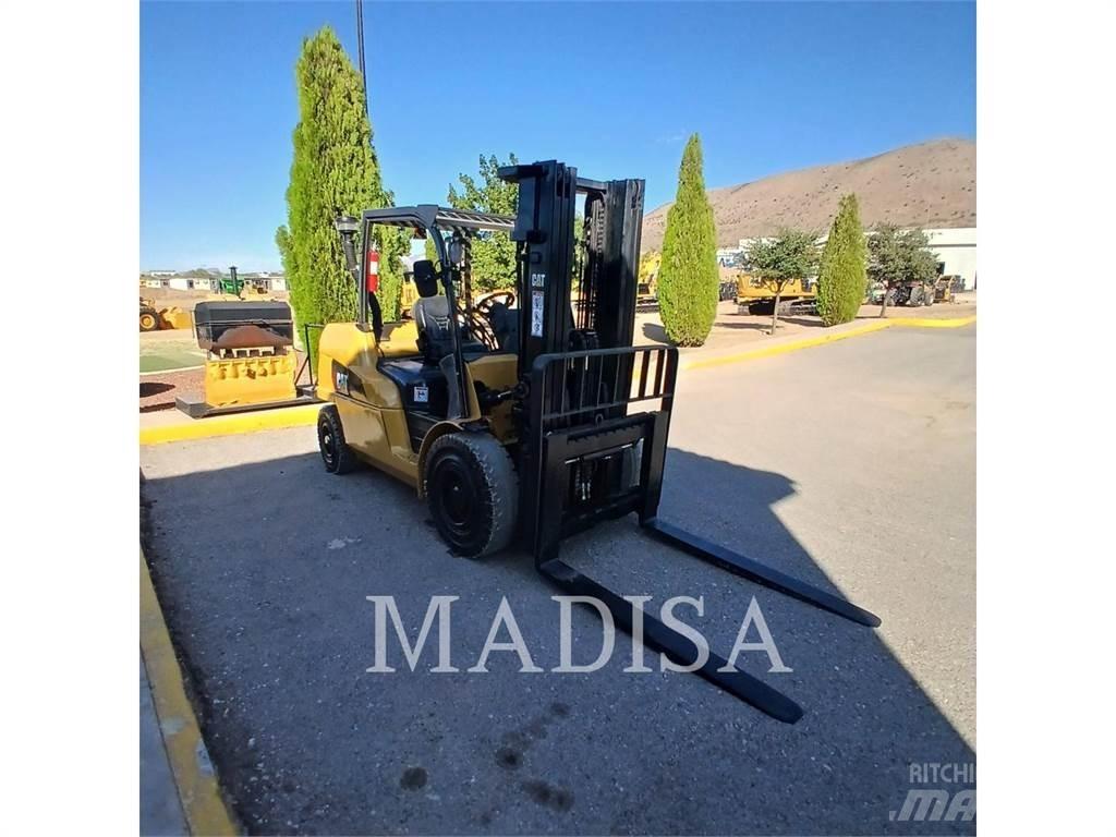 CAT LIFT TRUCKS DP50NM1 Diesel trucks