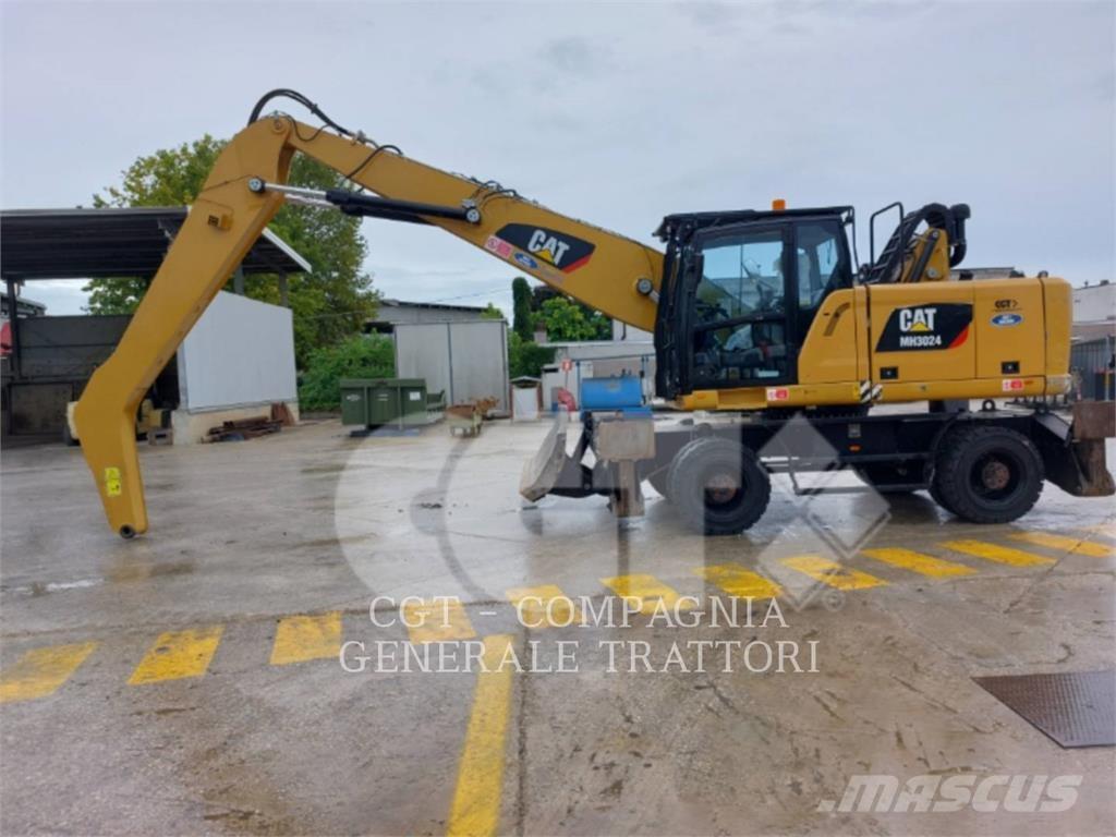 CAT MH3024 Wheeled excavators