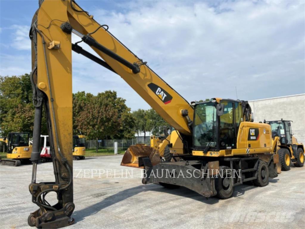 CAT MH3026-06C Demolition excavators