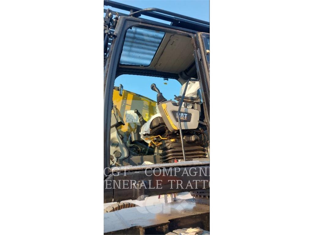 CAT MH3040NG Wheeled excavators