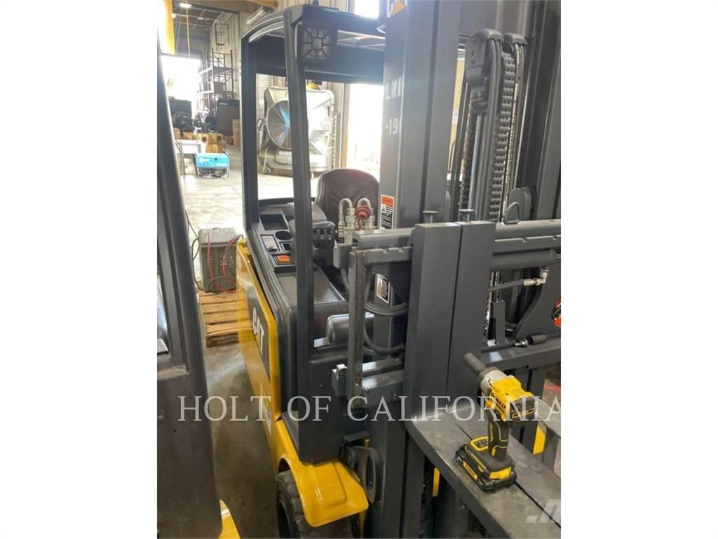 CAT MITSUBISHI 2ET4000 Electric forklift trucks