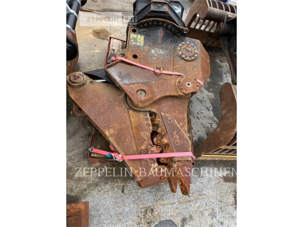CAT MP318 Crushers