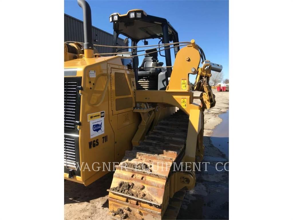 CAT PL61 Pipelayer dozers