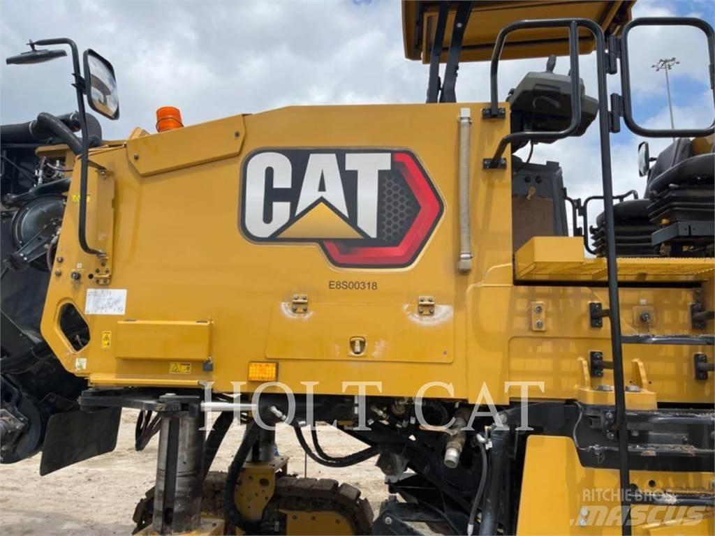 CAT PM822 Asphalt recyclers