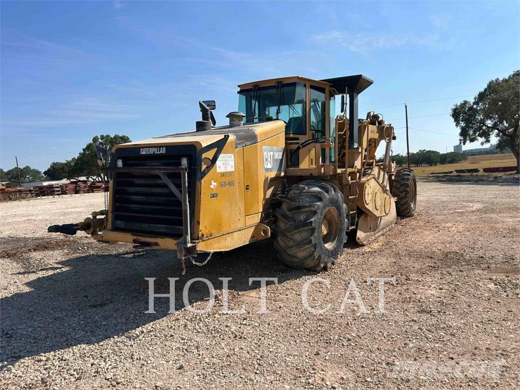 CAT RM300 Asphalt recyclers