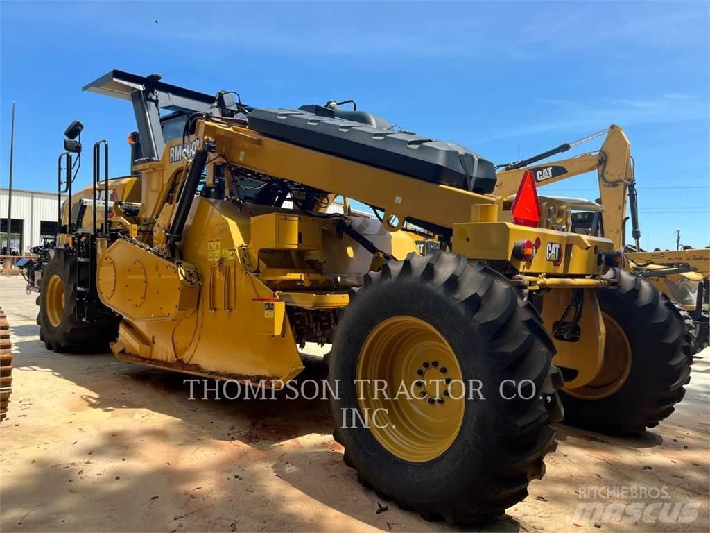 CAT RM400 Asphalt recyclers