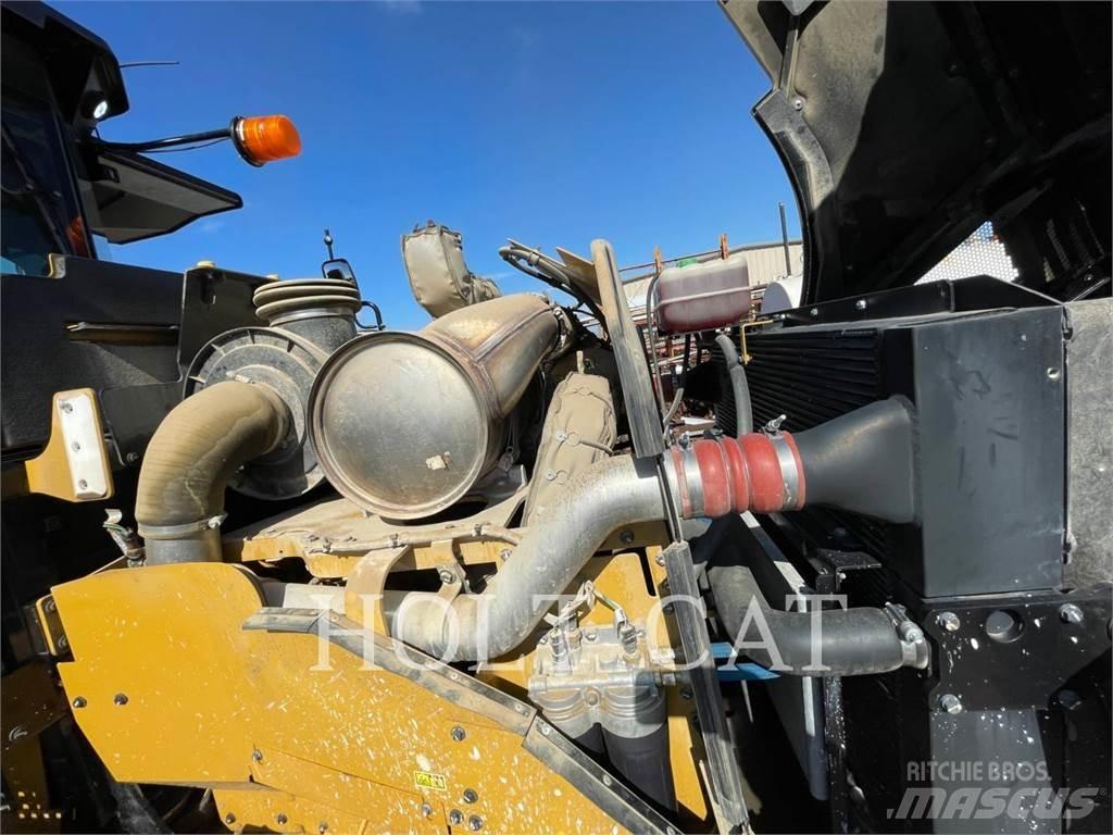 CAT RM400 Asphalt recyclers