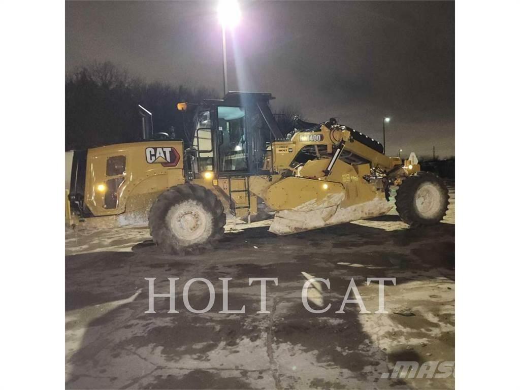 CAT RM400 CAB Asphalt recyclers