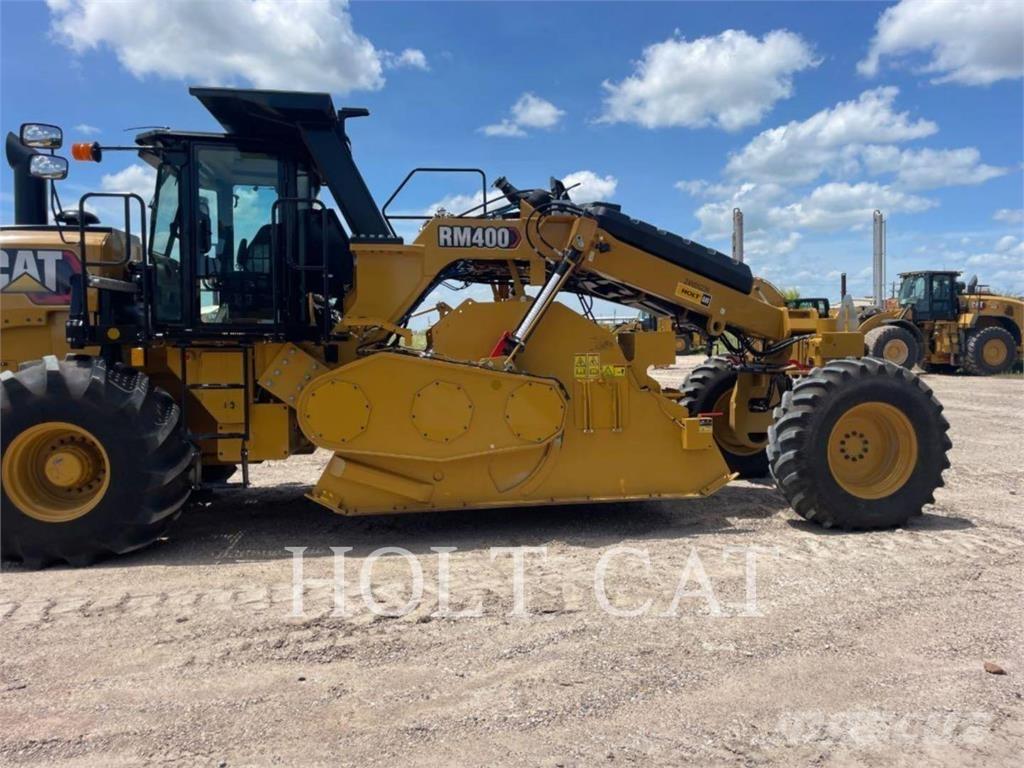 CAT RM400 CAB Asphalt recyclers
