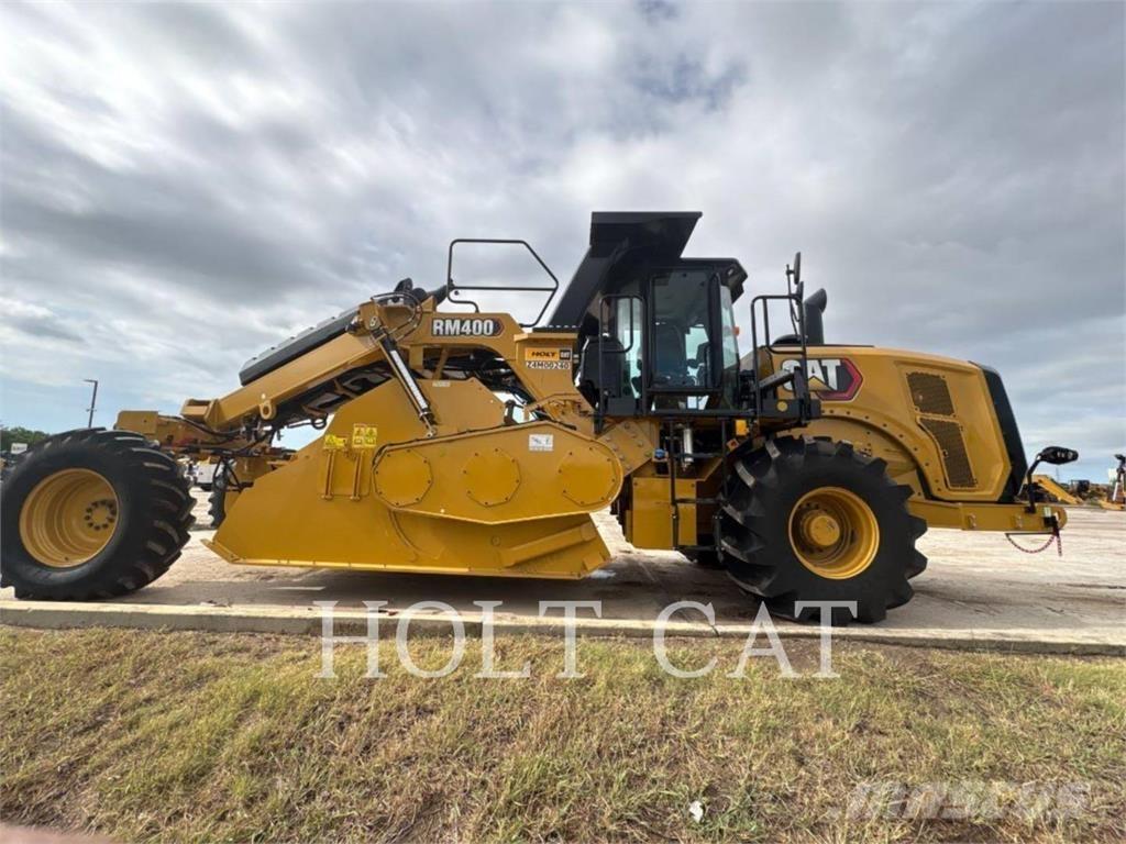 CAT RM400 CAB Asphalt recyclers