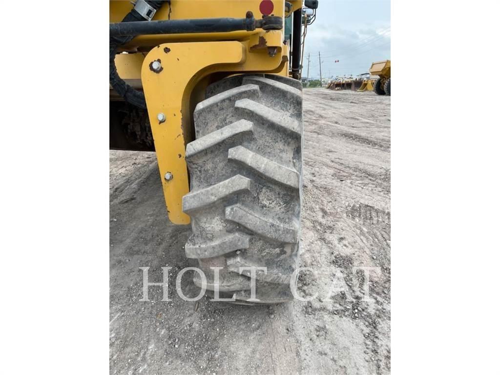 CAT RM500B CAB Asphalt recyclers