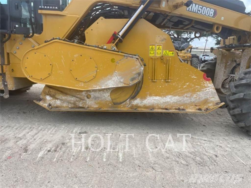 CAT RM500B CAB Asphalt recyclers