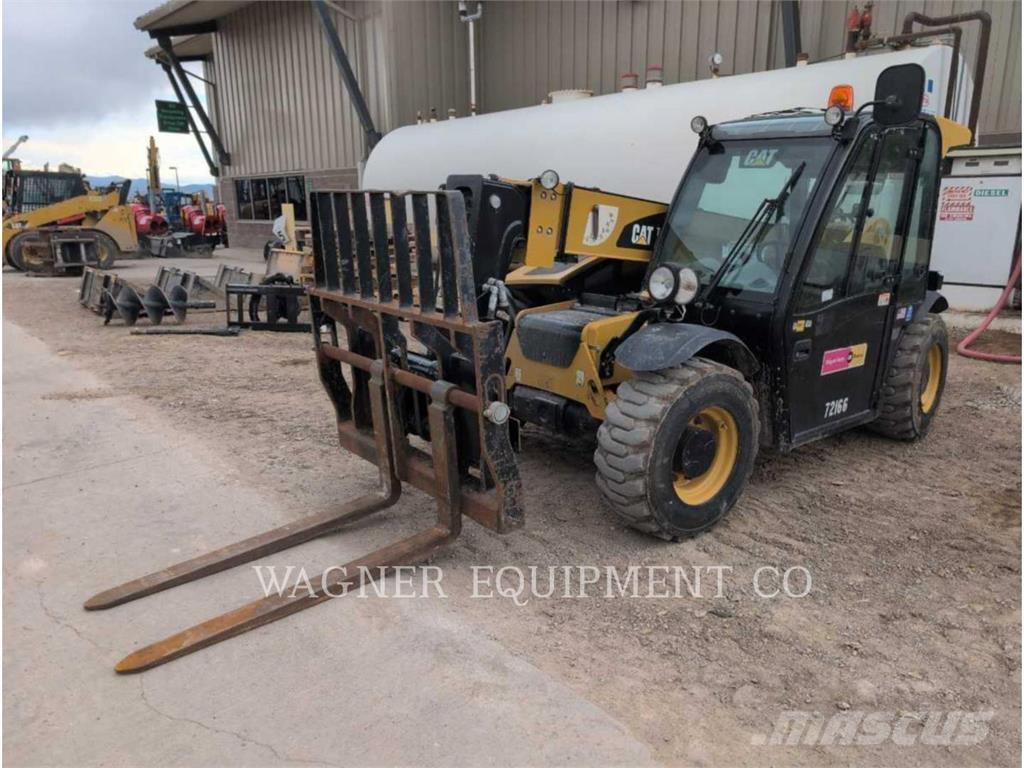 CAT TH255C Telescopic handlers