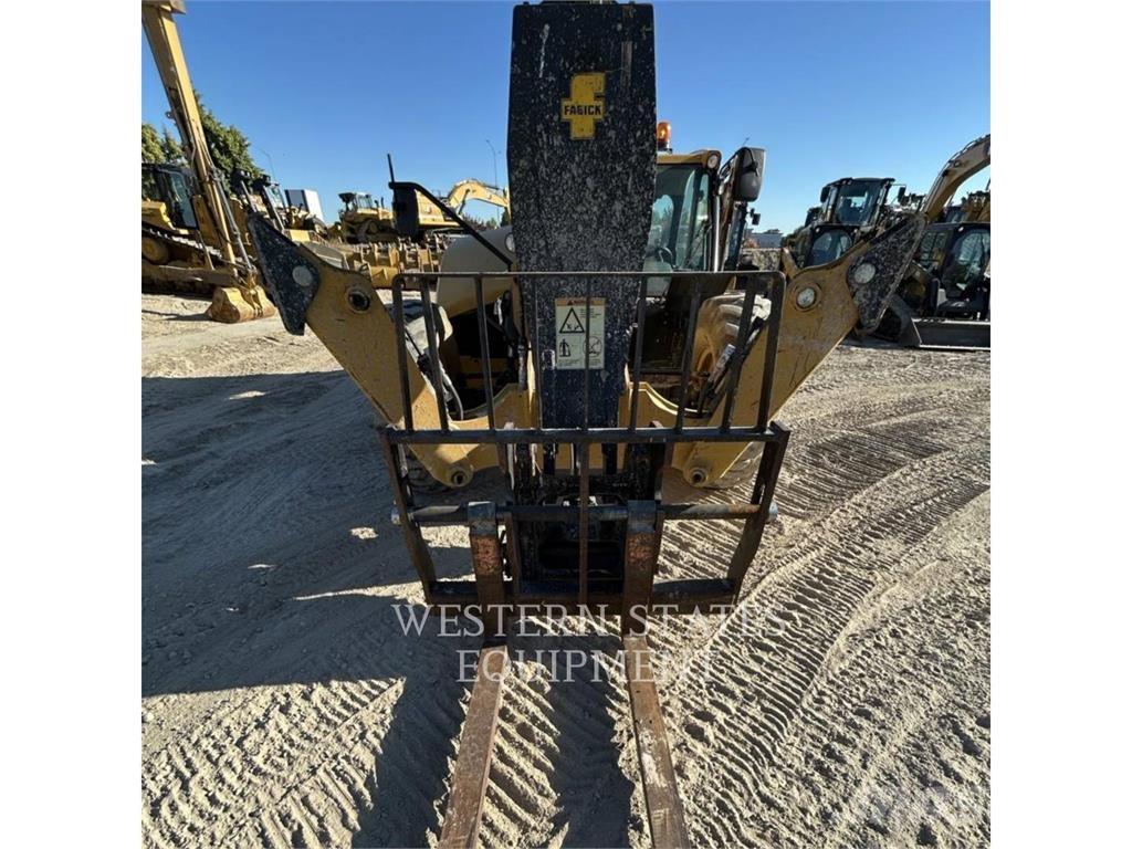 CAT TL1055D Telescopic handlers