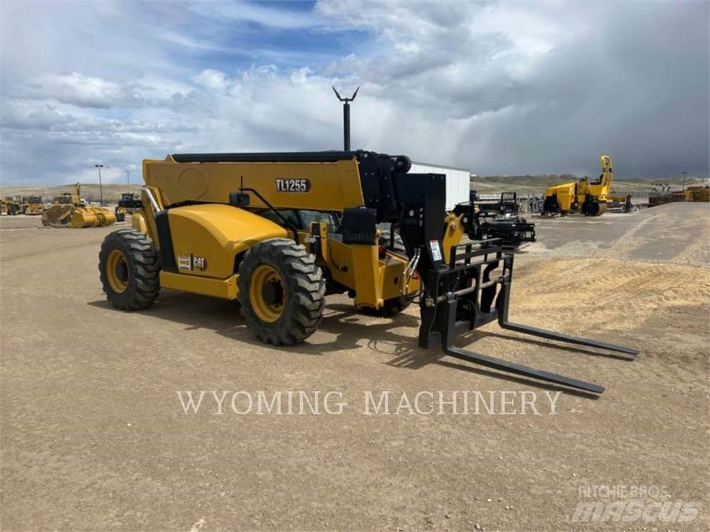 CAT TL1255 Telescopic handlers
