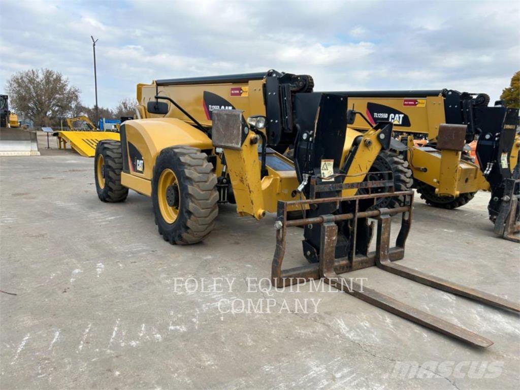 CAT TL1255DC Telescopic handlers