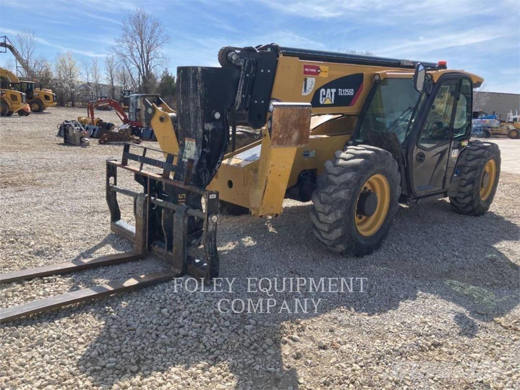 CAT TL1255DC Telescopic handlers