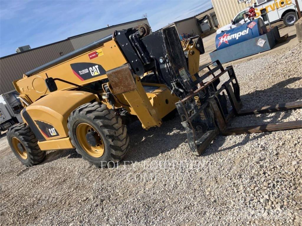 CAT TL1255DC Telescopic handlers
