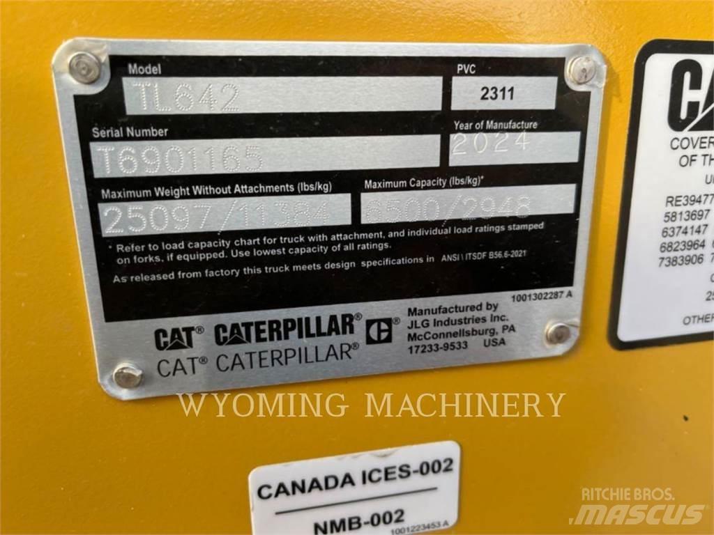CAT TL642 Telescopic handlers