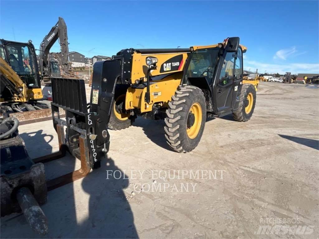 CAT TL642D Telescopic handlers