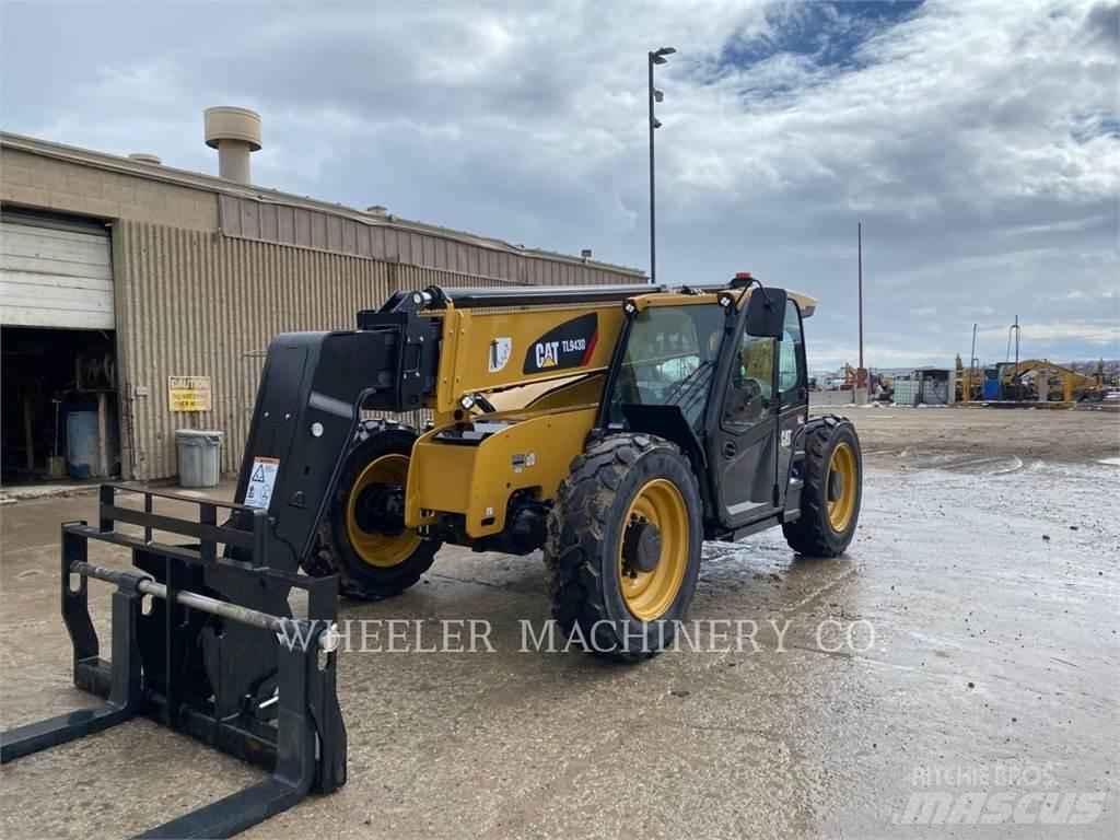 CAT TL943D CB Telescopic handlers