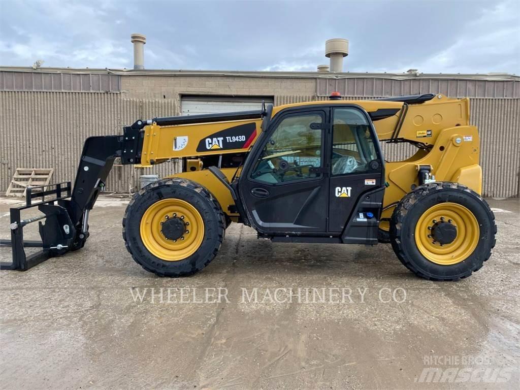 CAT TL943D CB Telescopic handlers