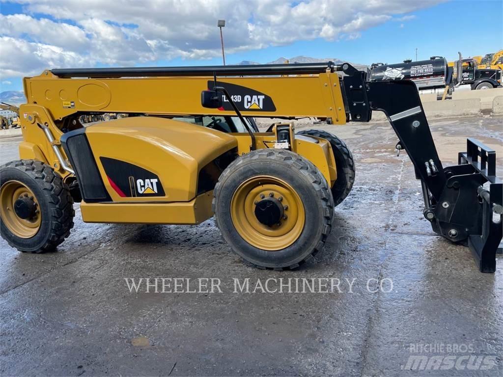 CAT TL943D CB Telescopic handlers