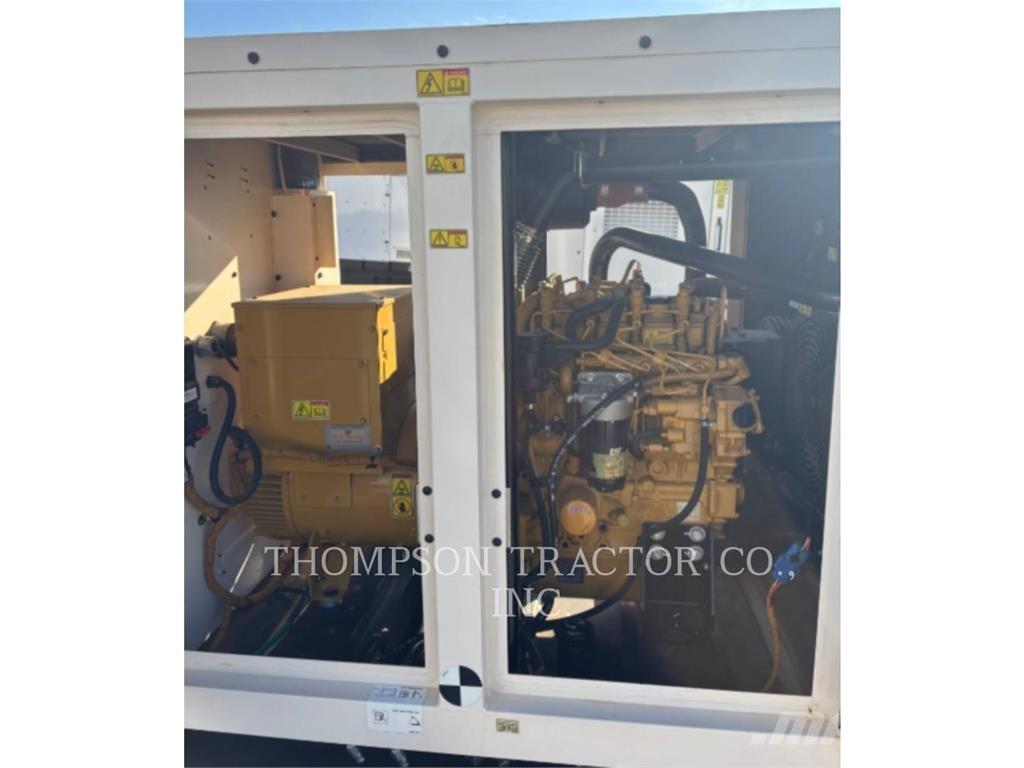 CAT XQ 35 Other Generators