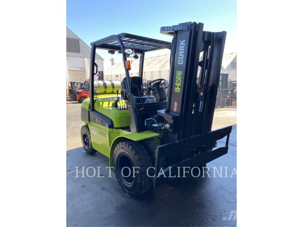 Clark C40L Other