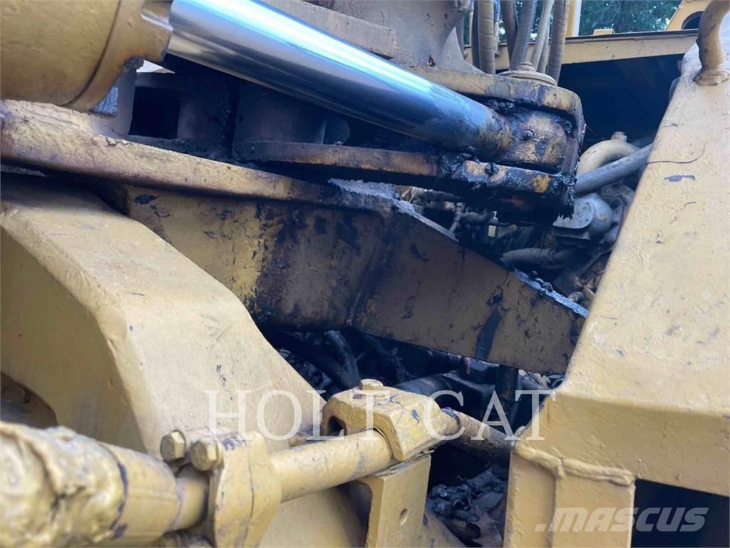 Fiat-Allis 260B Scrapers