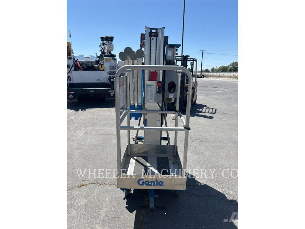 Genie AWP30S Scissor lifts
