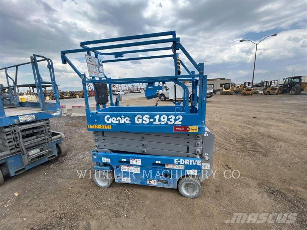 Genie GS1932 Scissor lifts