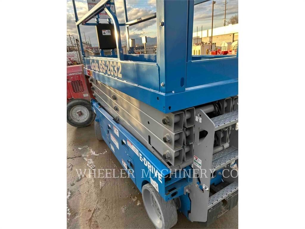 Genie GS2632 Scissor lifts